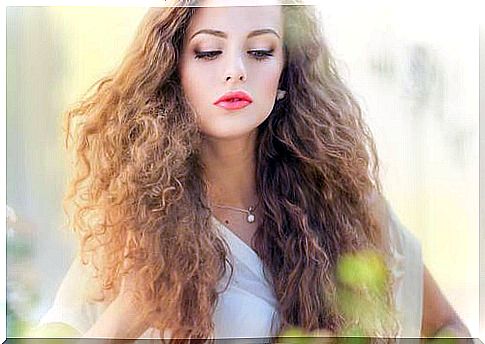 5 hair masks to prevent frizzy hair