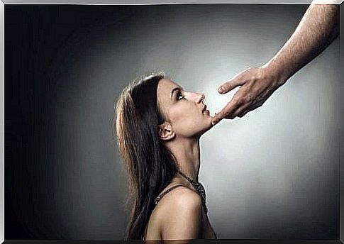 5 psychological characteristics of submissive people