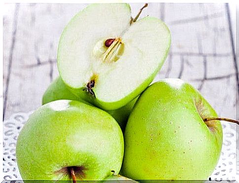 Can one apple a day protect you from obesity?