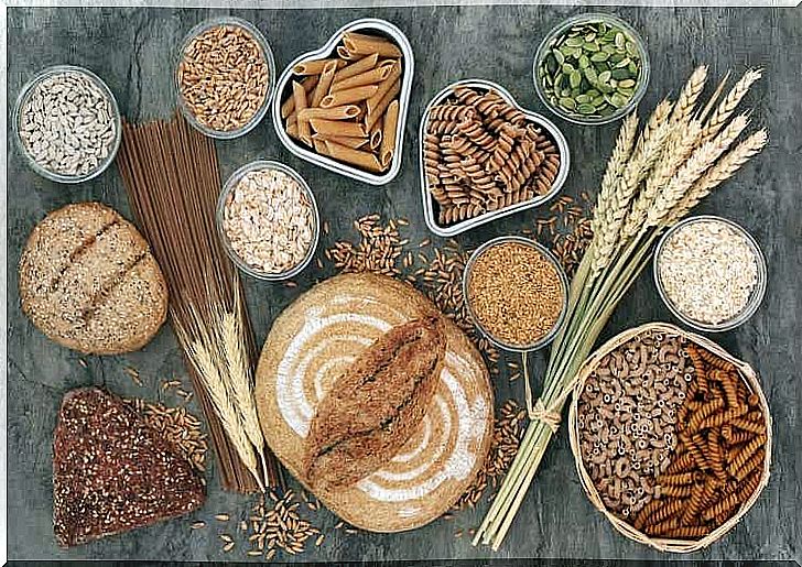 A variety of whole grains and their derivatives.